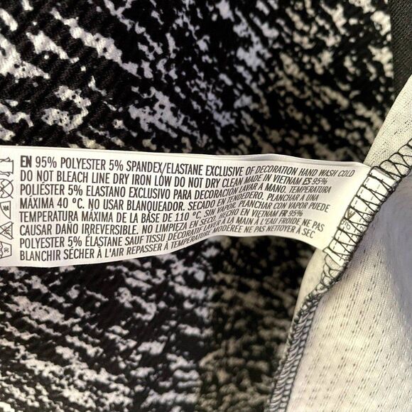 Forever 21 Black & White Marled Open Front Jacket - Picture 5 of 12